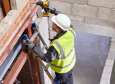 Werner LEANSAFE X3 Multi-purpose 3 in 1 Ladder - corner or pole leaning