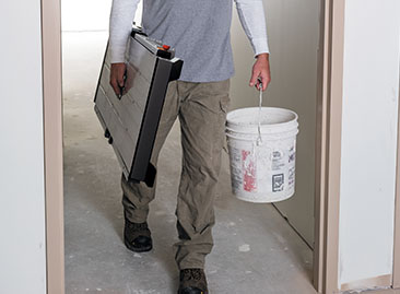 Werner Linking Work Platform - Easy-Grab Handle and Folds Completely Flat