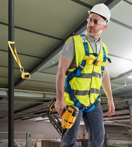 Werner EU Fall Protection Professional Construction Workers Kit Werner EU Fall Protection Professional Construction Workers Kit
