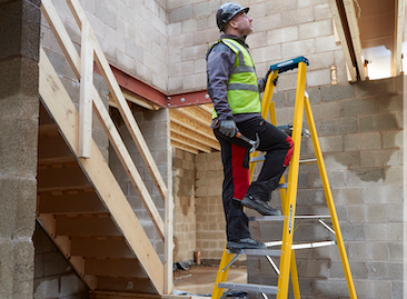 Werner-Fibreglass-Platform-Step-Ladder-366x269px Werner Fibreglass Step Ladders