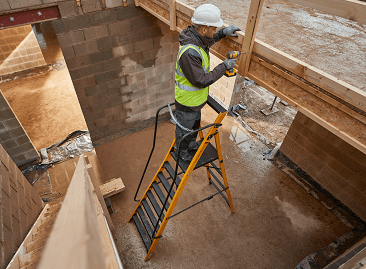 Werner Megastep Fiberglass Step Ladder