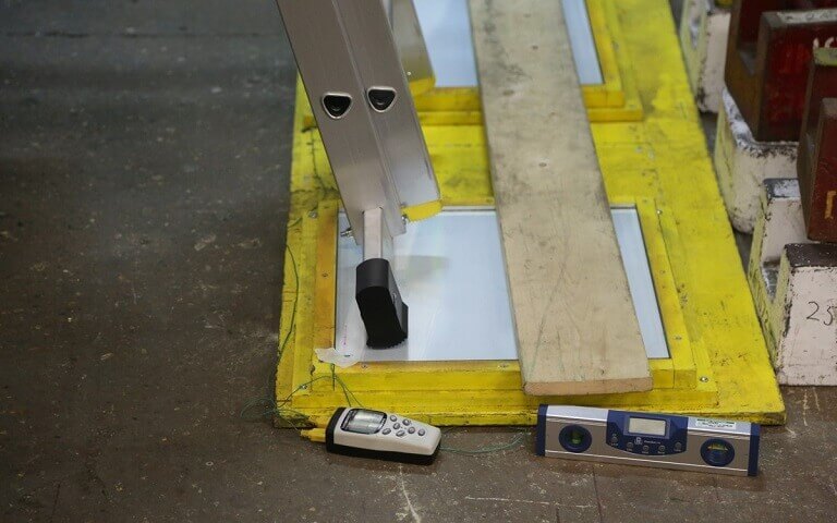 Werner Ladder EN131 Base Slip Test Werner Ladder EN131 Base Slip Test